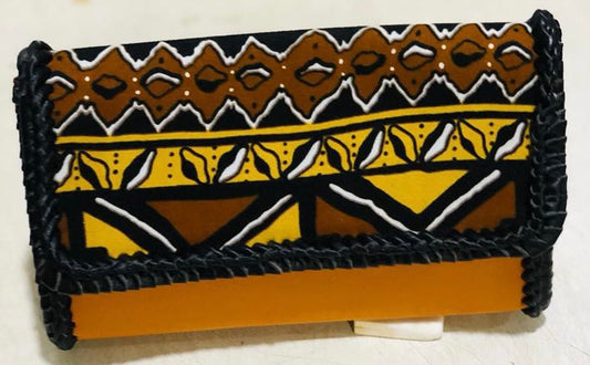 Sunyani Clutch