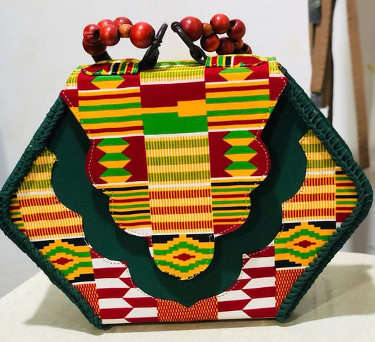 Winneba Hexagon Purse
